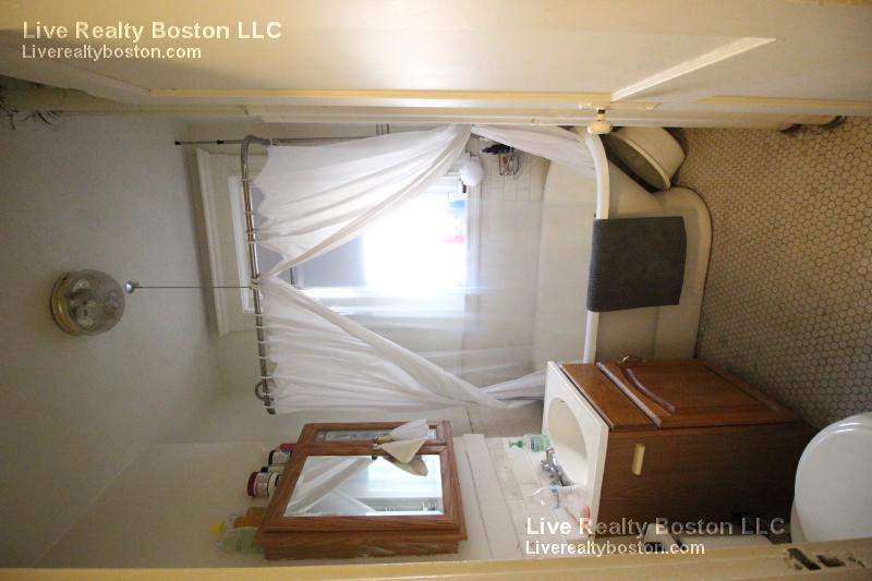 1179 Boylston St, Fenway