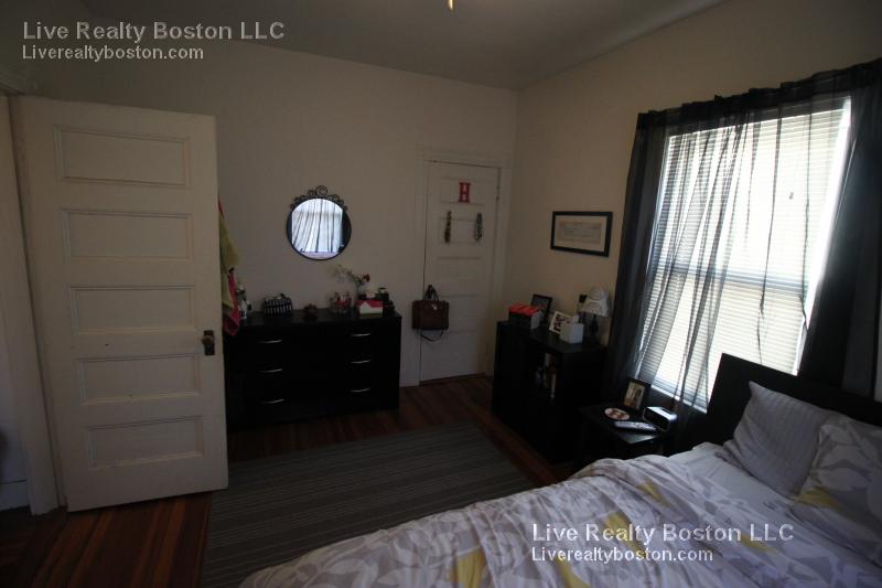 140 Brooks, Brighton