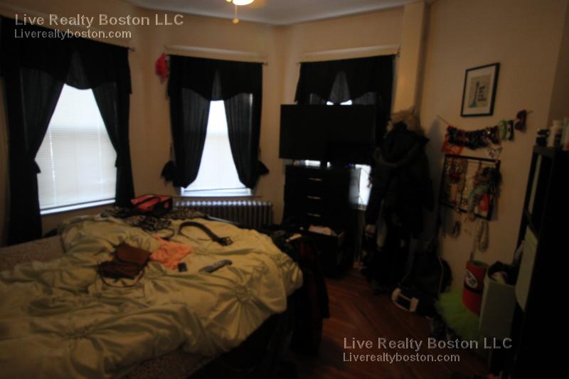 140 Brooks, Brighton