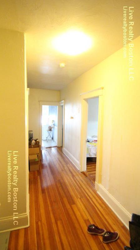 1375 Commonwealth Ave, Allston