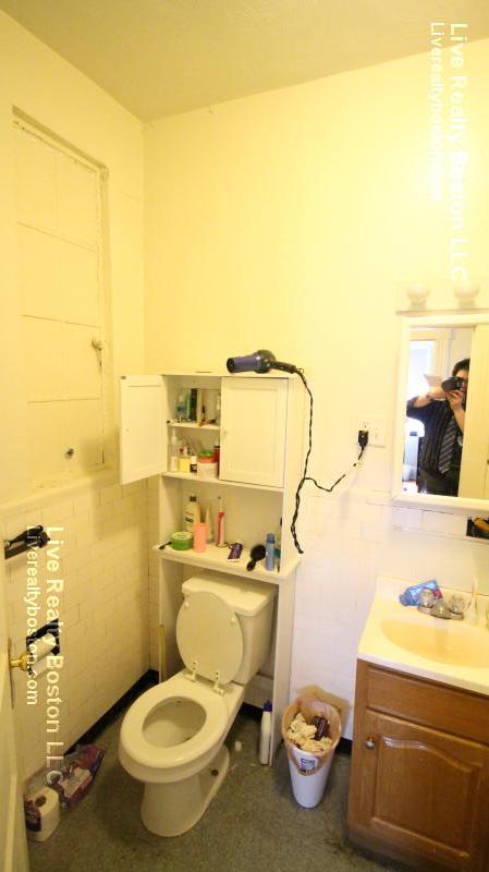 1375 Commonwealth Ave, Allston