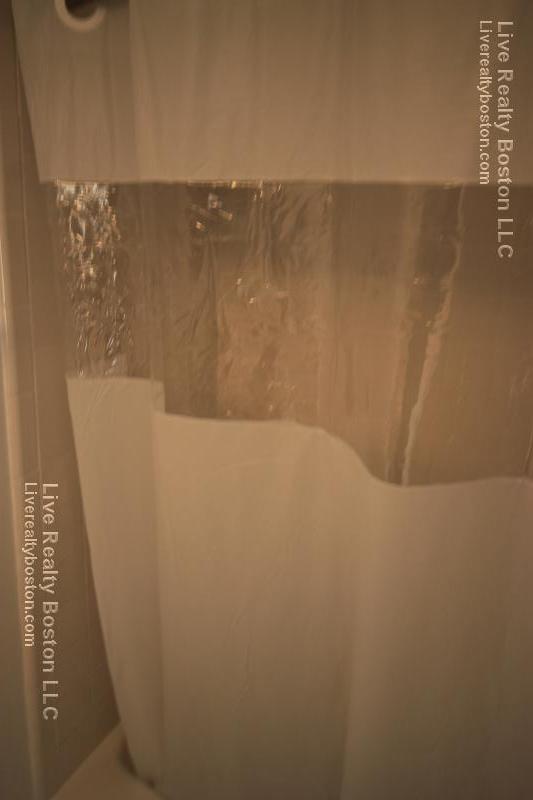 1530 Beacon St, Brookline Hills