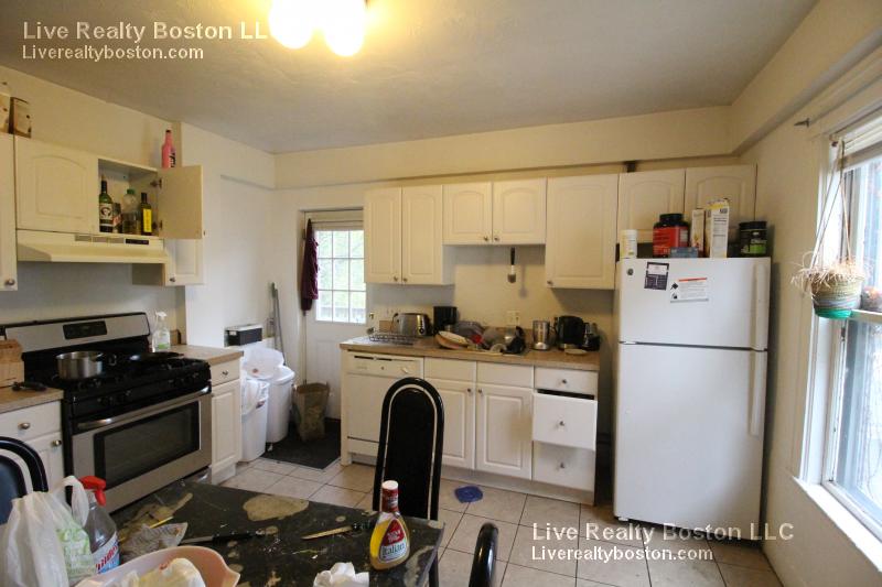 66 Murdock St, Brighton