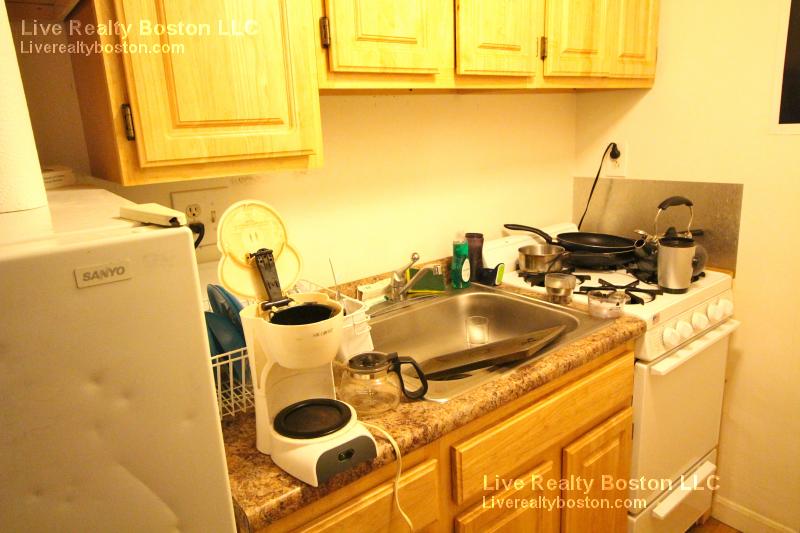 153 Brighton Ave, Allston