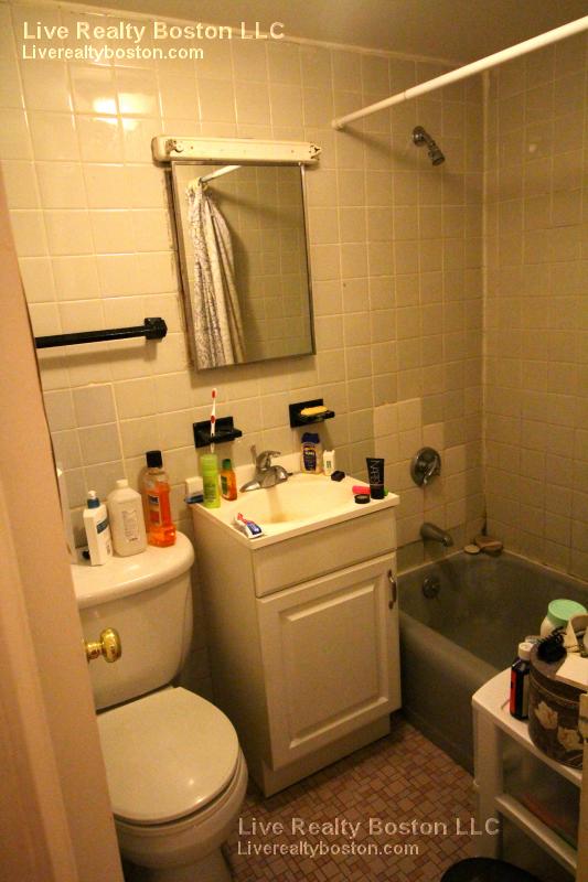 153 Brighton Ave, Allston