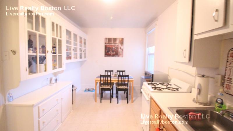 1626 Commonwealth Ave, Brighton