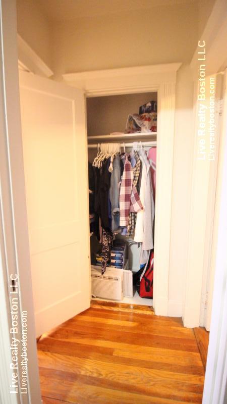 1626 Commonwealth Ave, Brighton