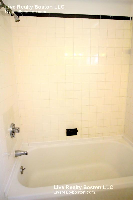 41 Auburn St, Brookline