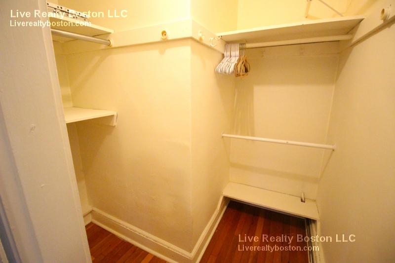 41 Auburn St, Brookline