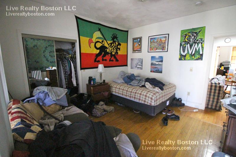 29 Cummings Rd, Brighton