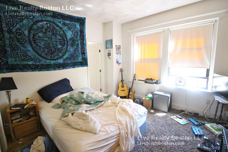 29 Cummings Rd, Brighton