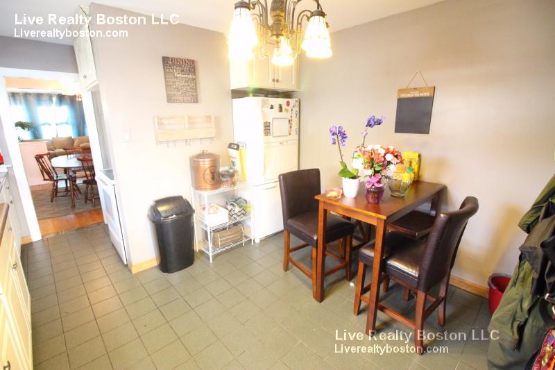 97 Oakland St, Brighton