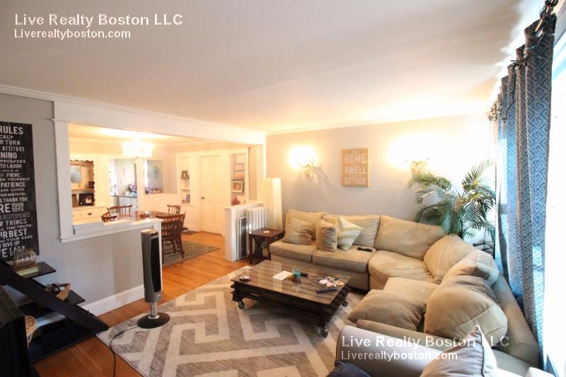 97 Oakland St, Brighton