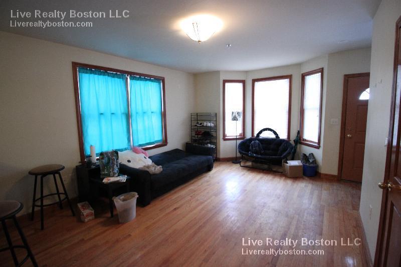 102 Allston St, Allston