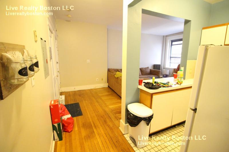 1254 Commonwealth Ave, Allston