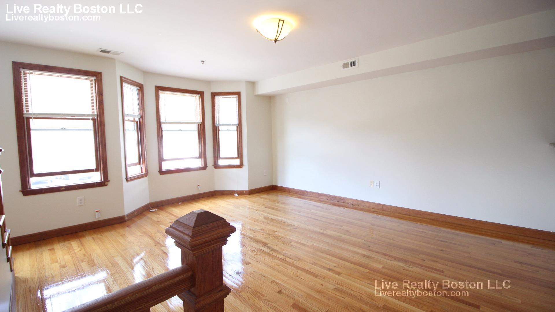 102 Allston St, Allston