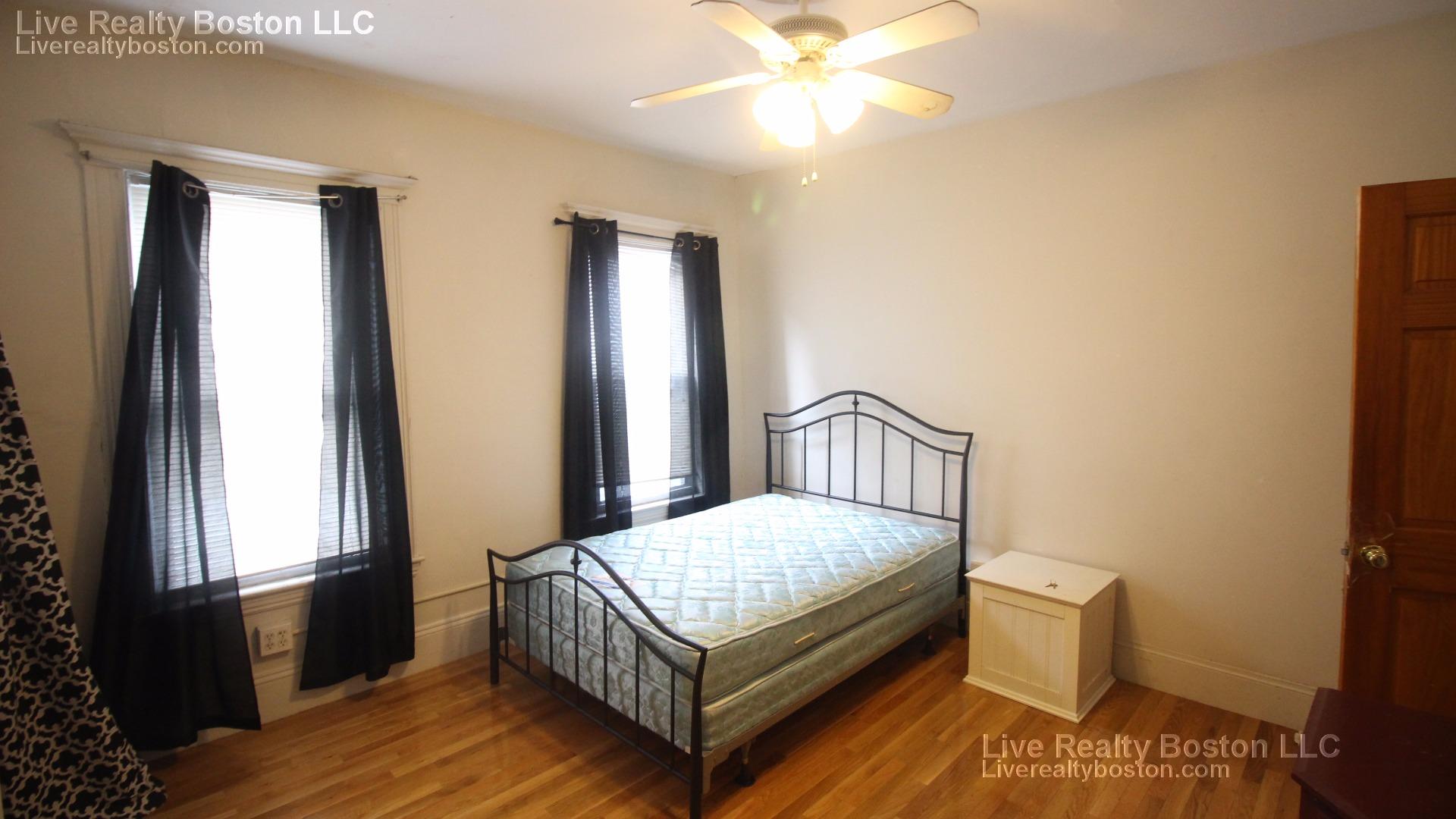 42 Brainerd Rd, Allston