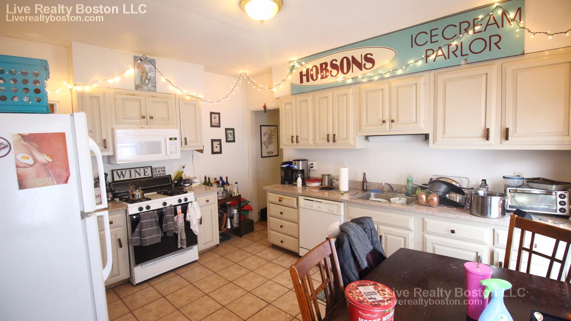 42 Brainerd Rd, Allston