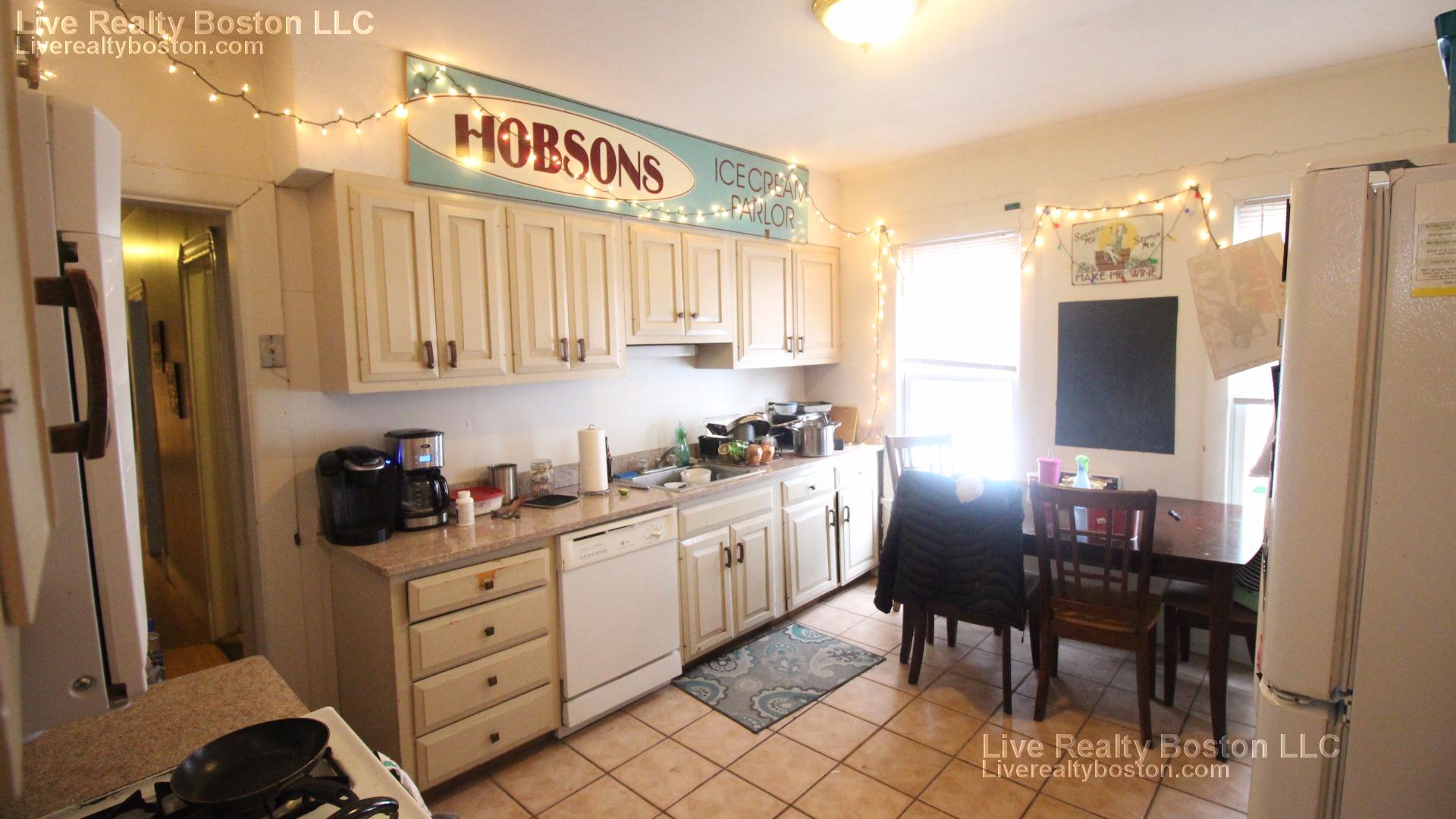 42 Brainerd Rd, Allston