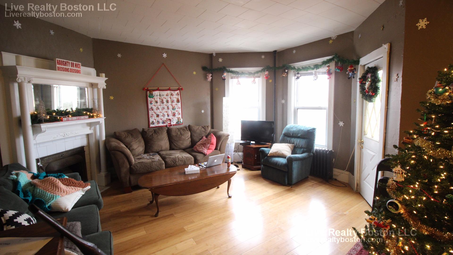 42 Brainerd Rd, Allston