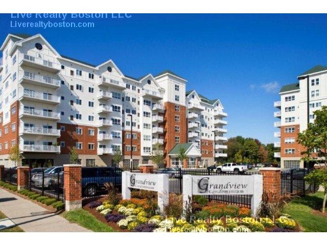525 Pawtucket Blvd, Lowell