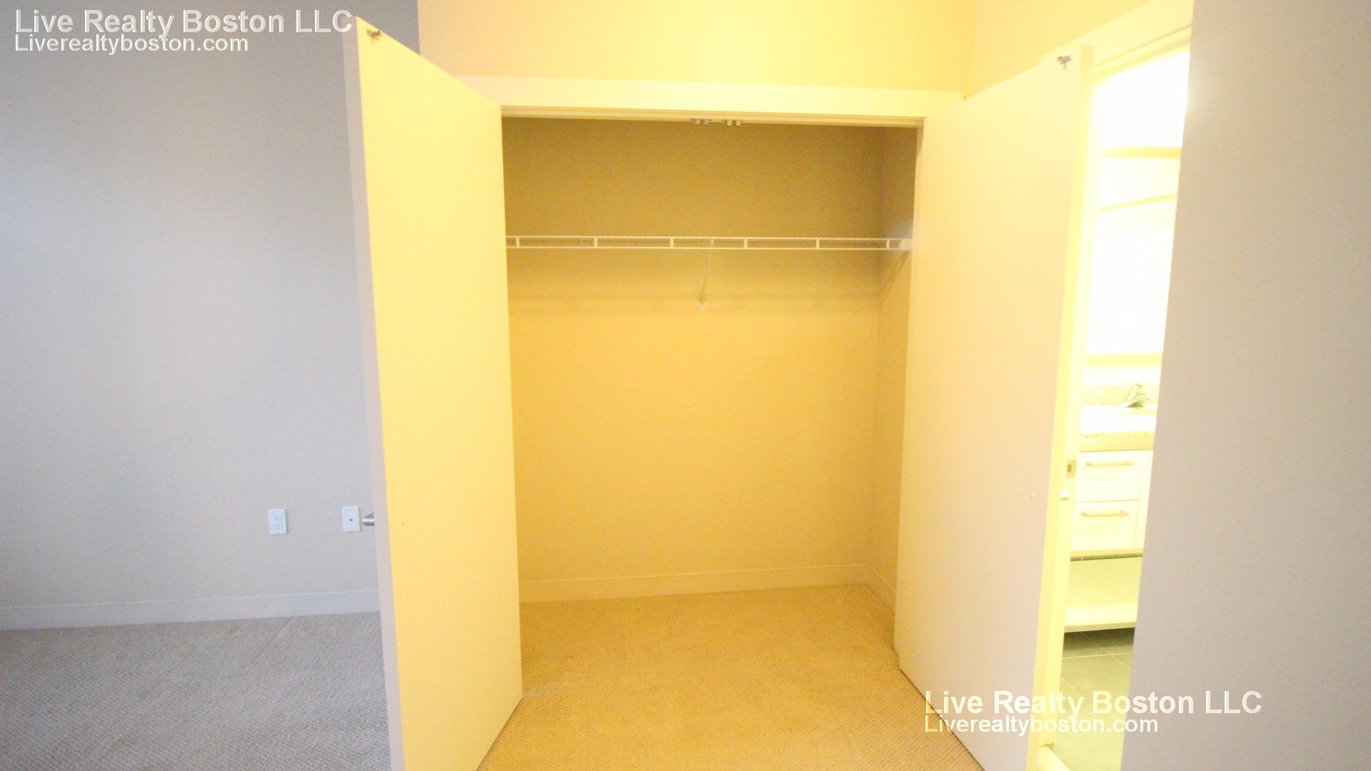 Studio bed, 1 bath apartment for rent at 75 Station Landing Unit STUDIO, Medford — photo 9 of 20