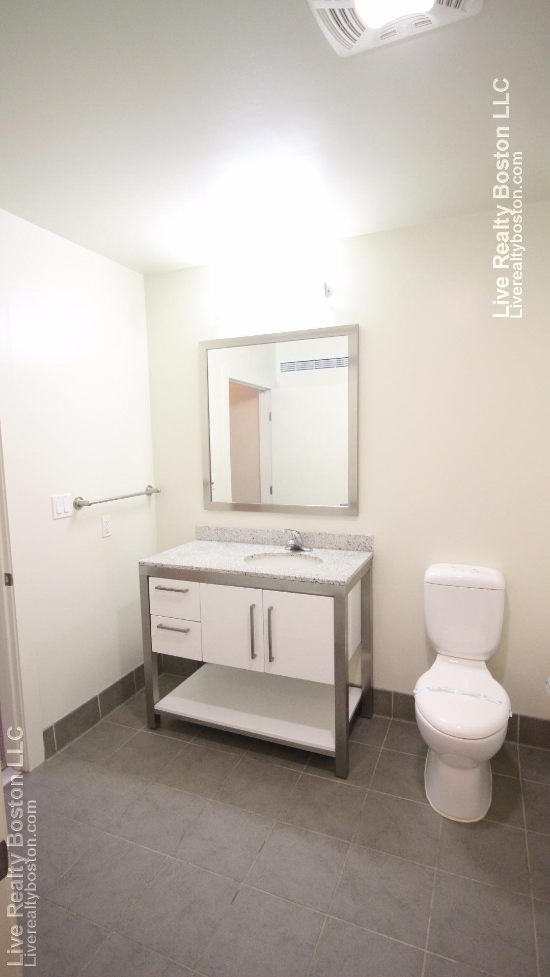 Studio bed, 1 bath apartment for rent at 75 Station Landing Unit STUDIO, Medford — photo 11 of 20