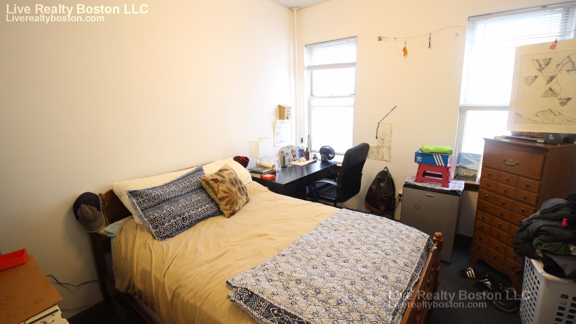 10 Parker Hill, Mission Hill