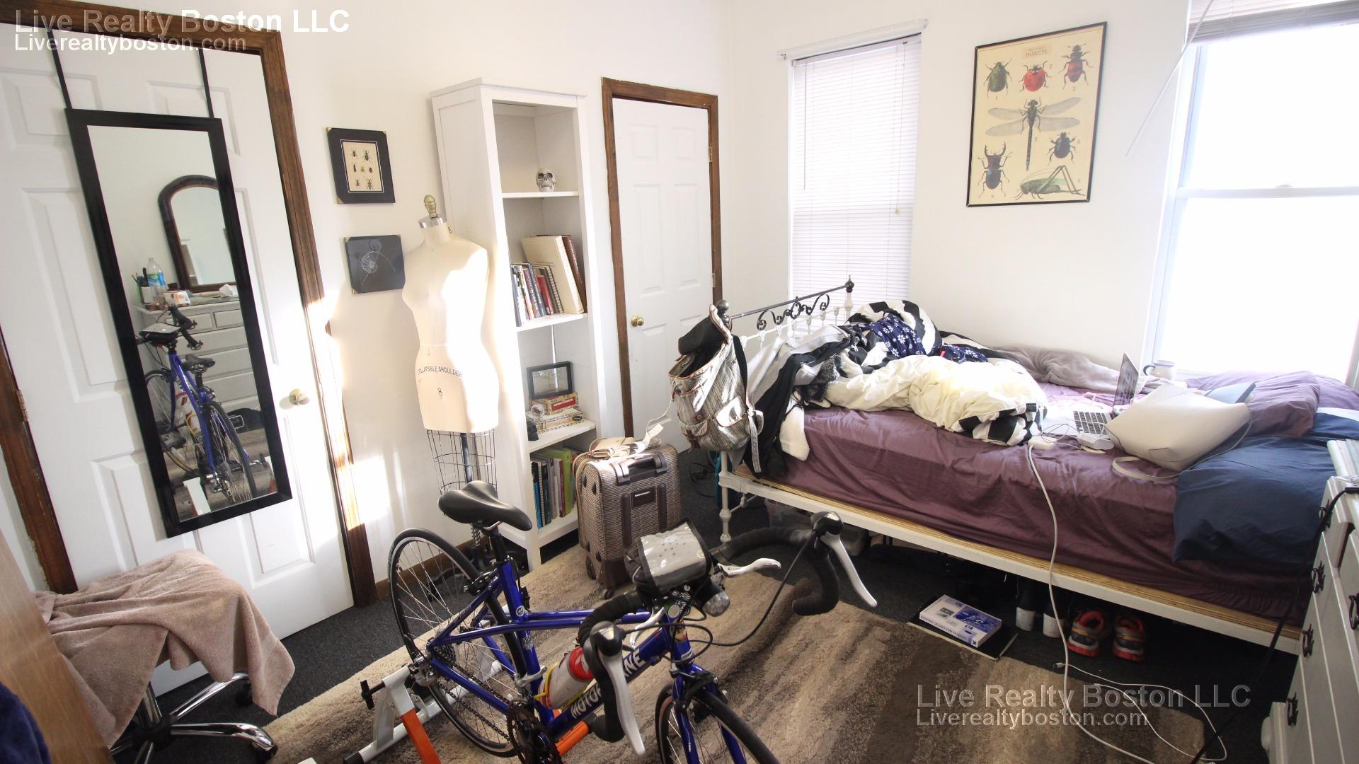 10 Parker Hill, Mission Hill