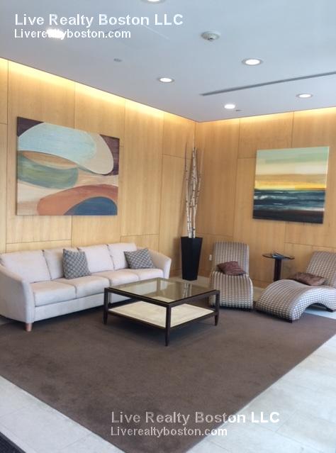 601 Albany St, South End