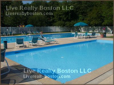 18 Westgate Dr, Mishawum