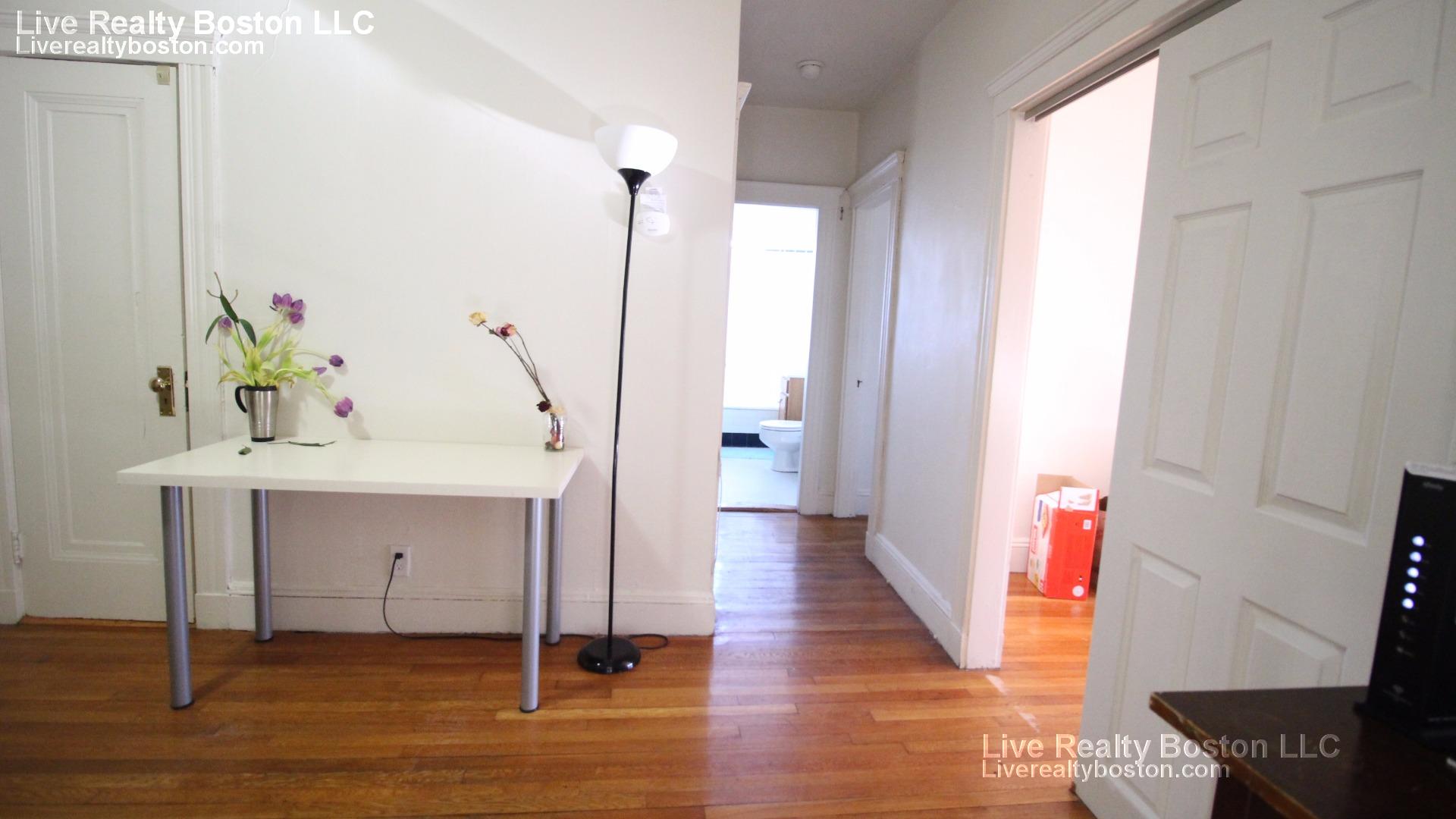 116 Washington St, Brighton