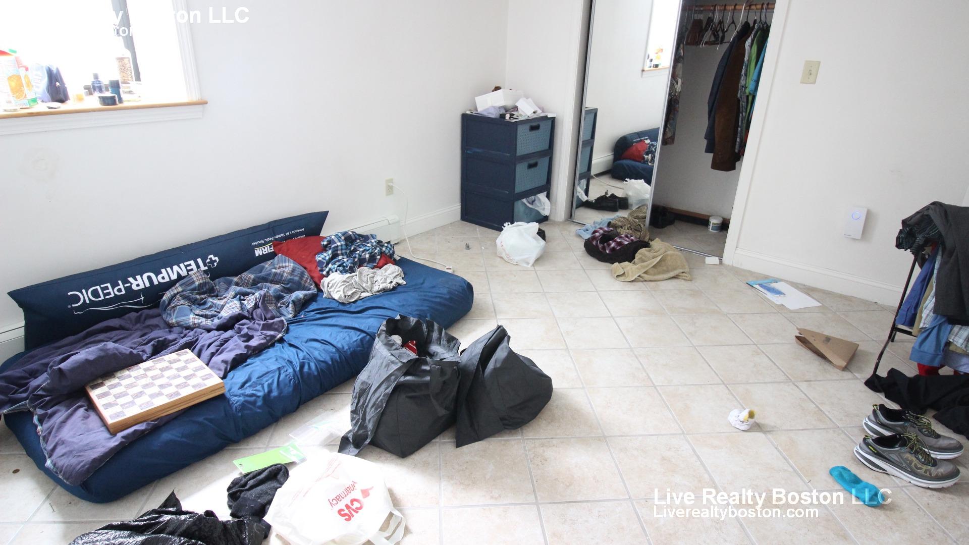 35 Cummings, Brighton