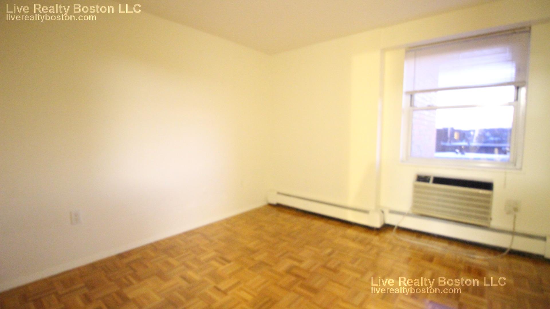 185 Freeman St, Allston