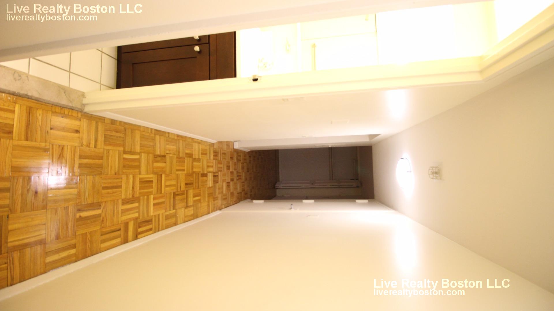 185 Freeman St, Coolidge Corner