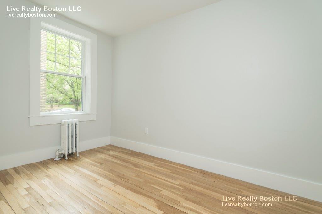 288 Chestnut Hill Ave, Brighton