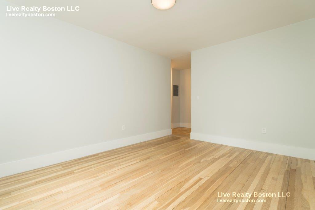 288 Chestnut Hill Ave, Brighton