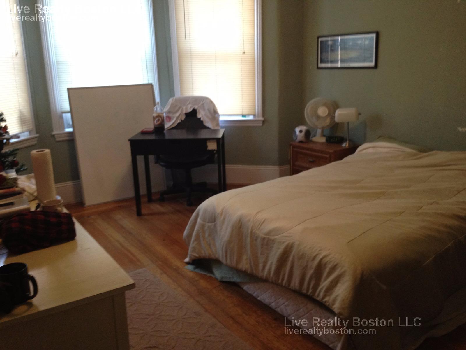 71 South Huntington Ave, Mission Hill