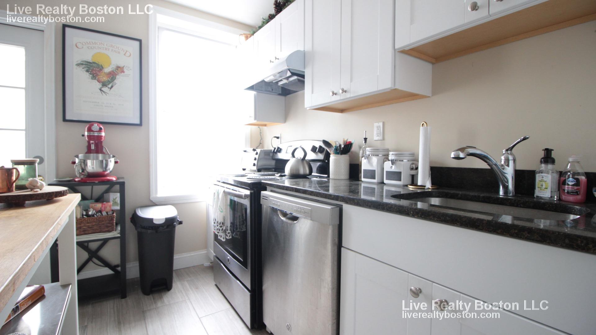 220 Hanover St, North End