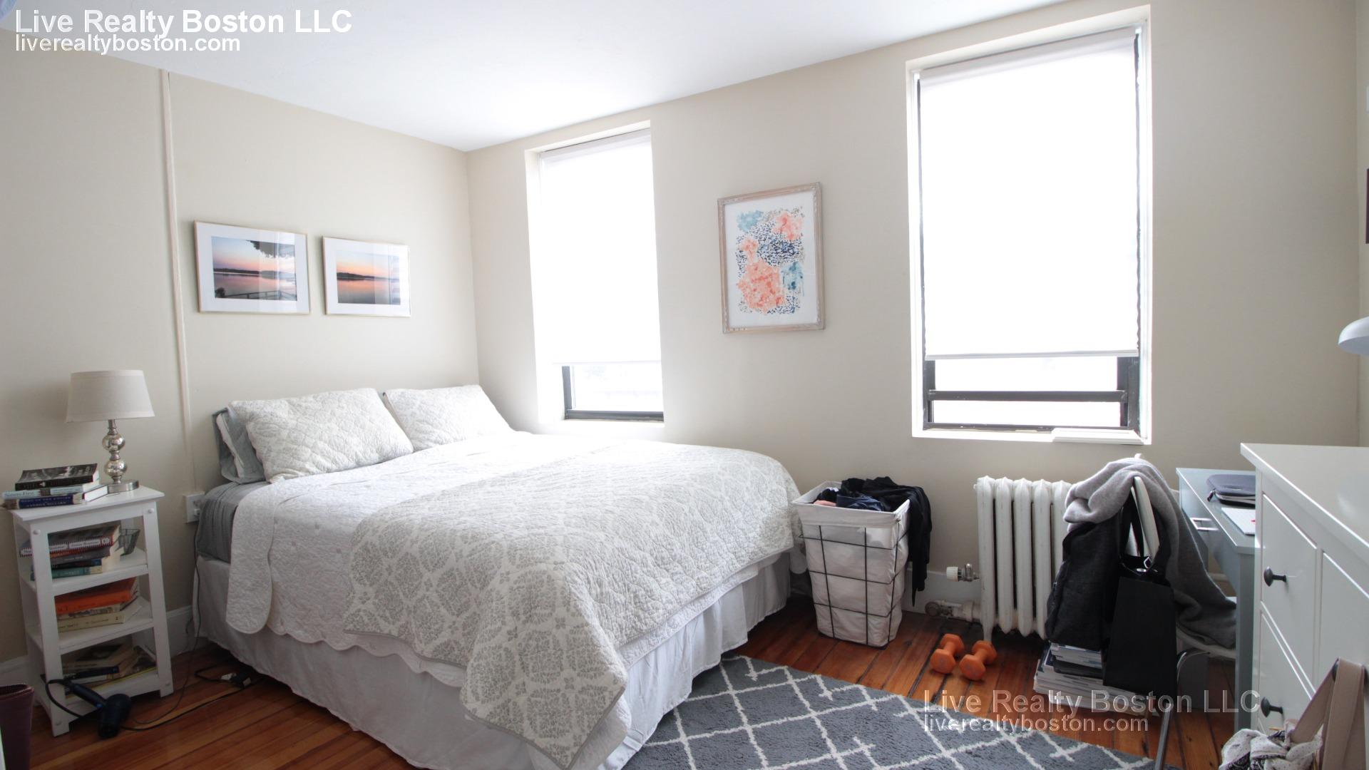 220 Hanover St, North End