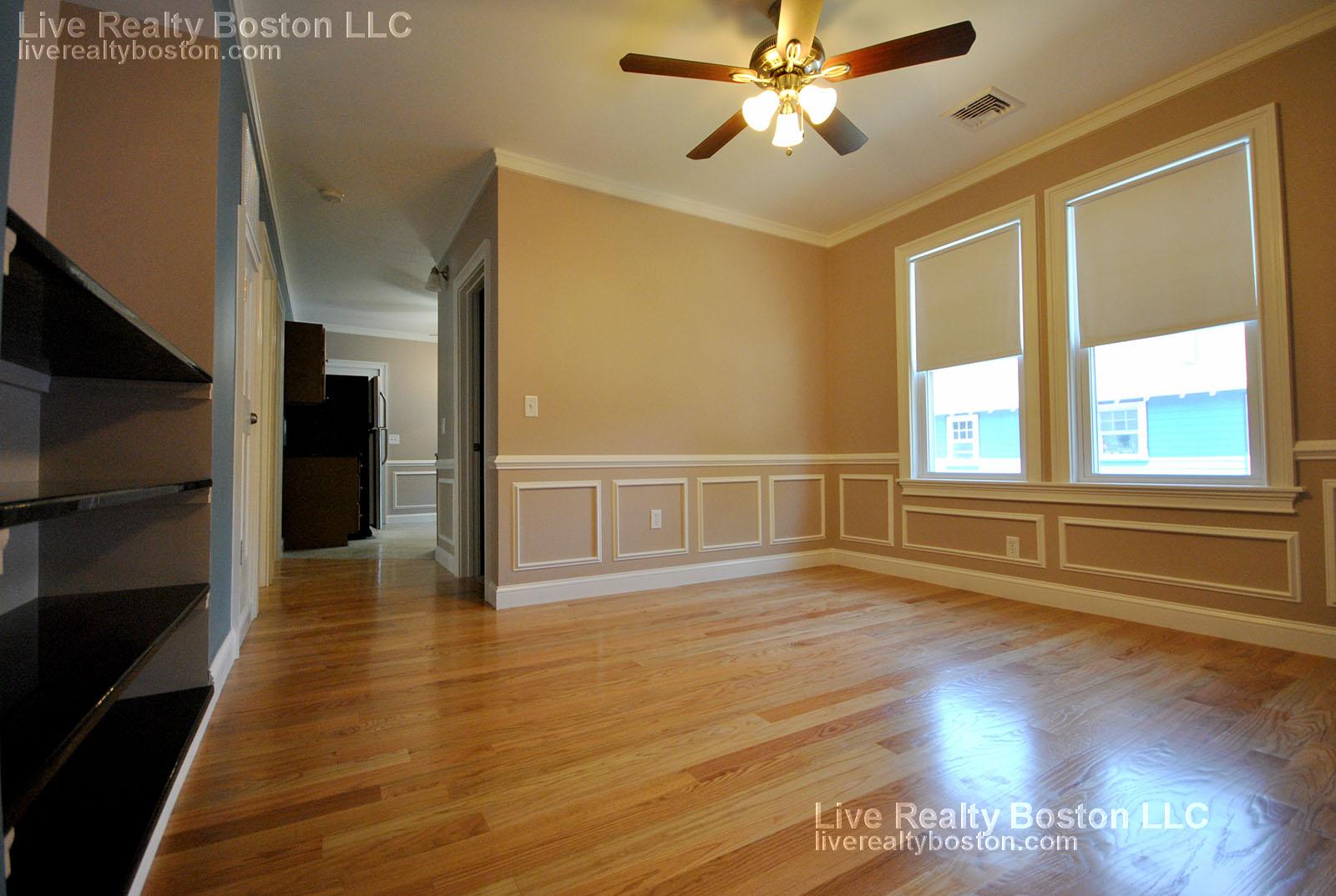 3 bed, 1 bath apartment for rent at 38-40 Turner St Unit 1, Brighton — photo 3 of 8
