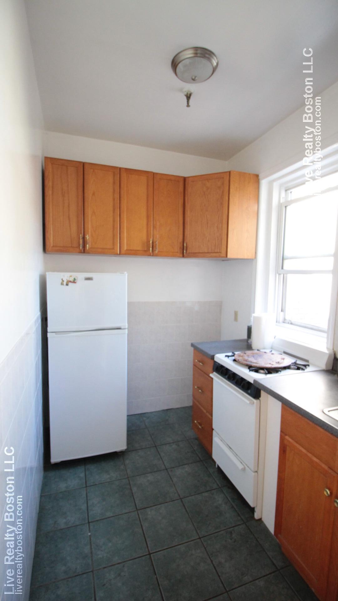 1189 Commonwealth Ave, Allston