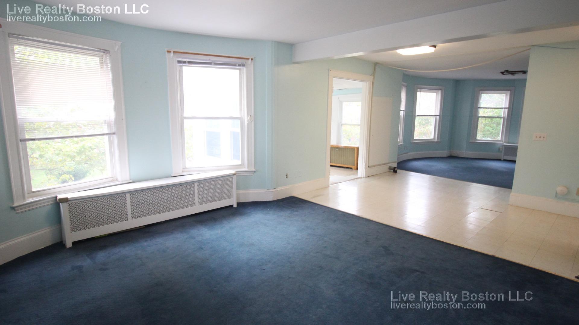 187 Central St, Winter Hill