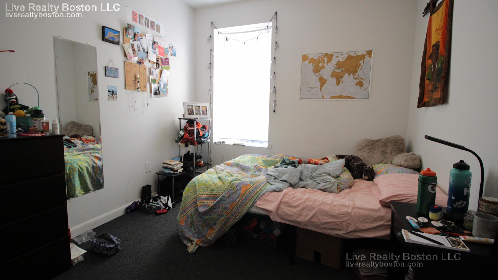 6 bed, 2 bath apartment for rent at 610 Columbus Ave Unit 2, South End