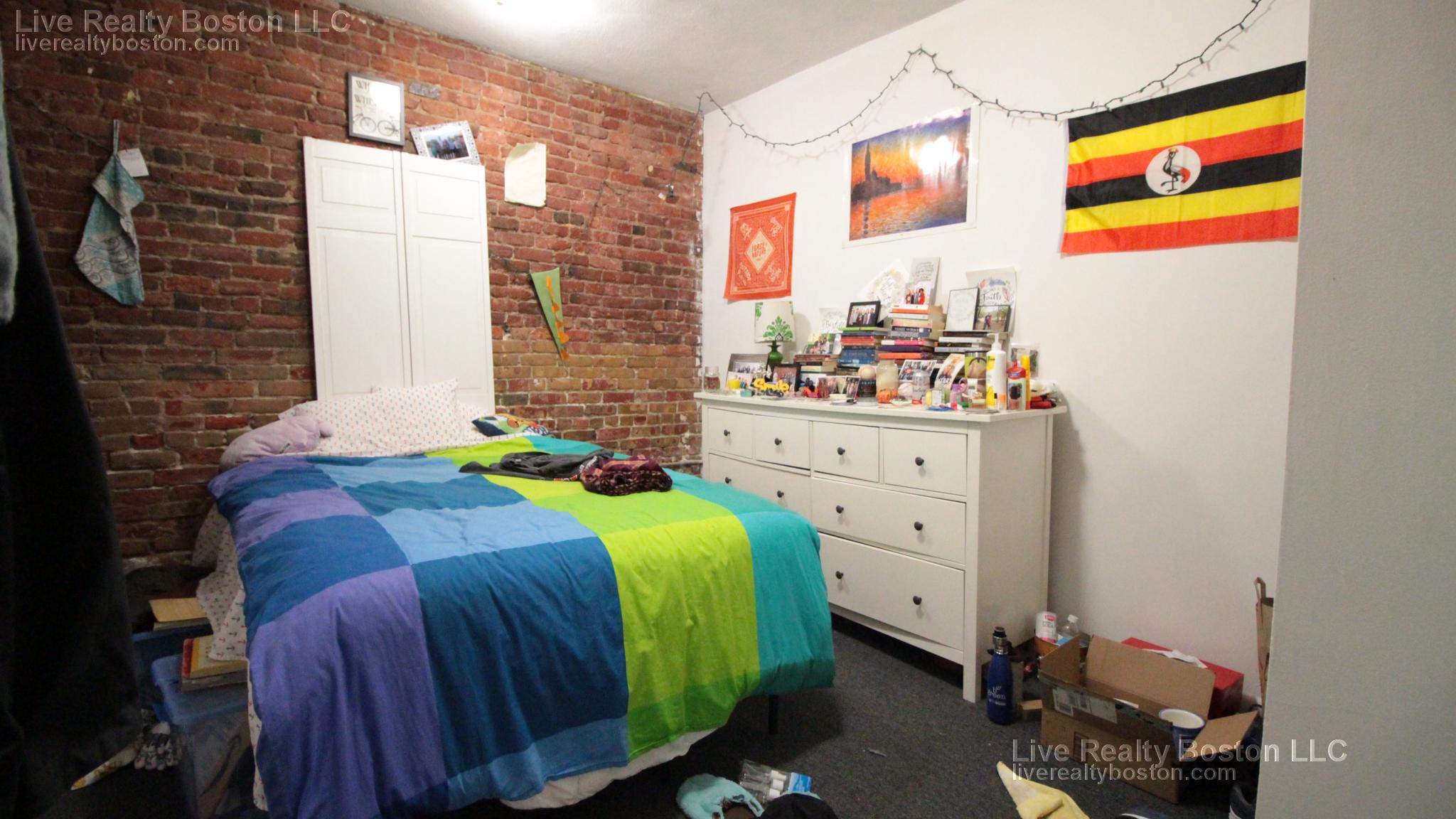 6 bed, 2 bath apartment for rent at 610 Columbus Ave Unit 2, South End — photo 9 of 15