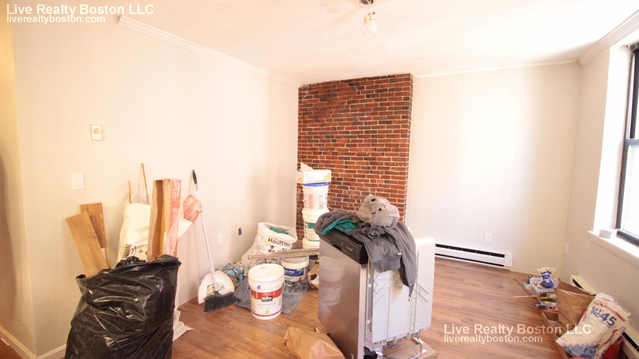 2 bed, 1 bath apartment for rent at 153 Salem St Unit 3, North End — photo 4 of 17
