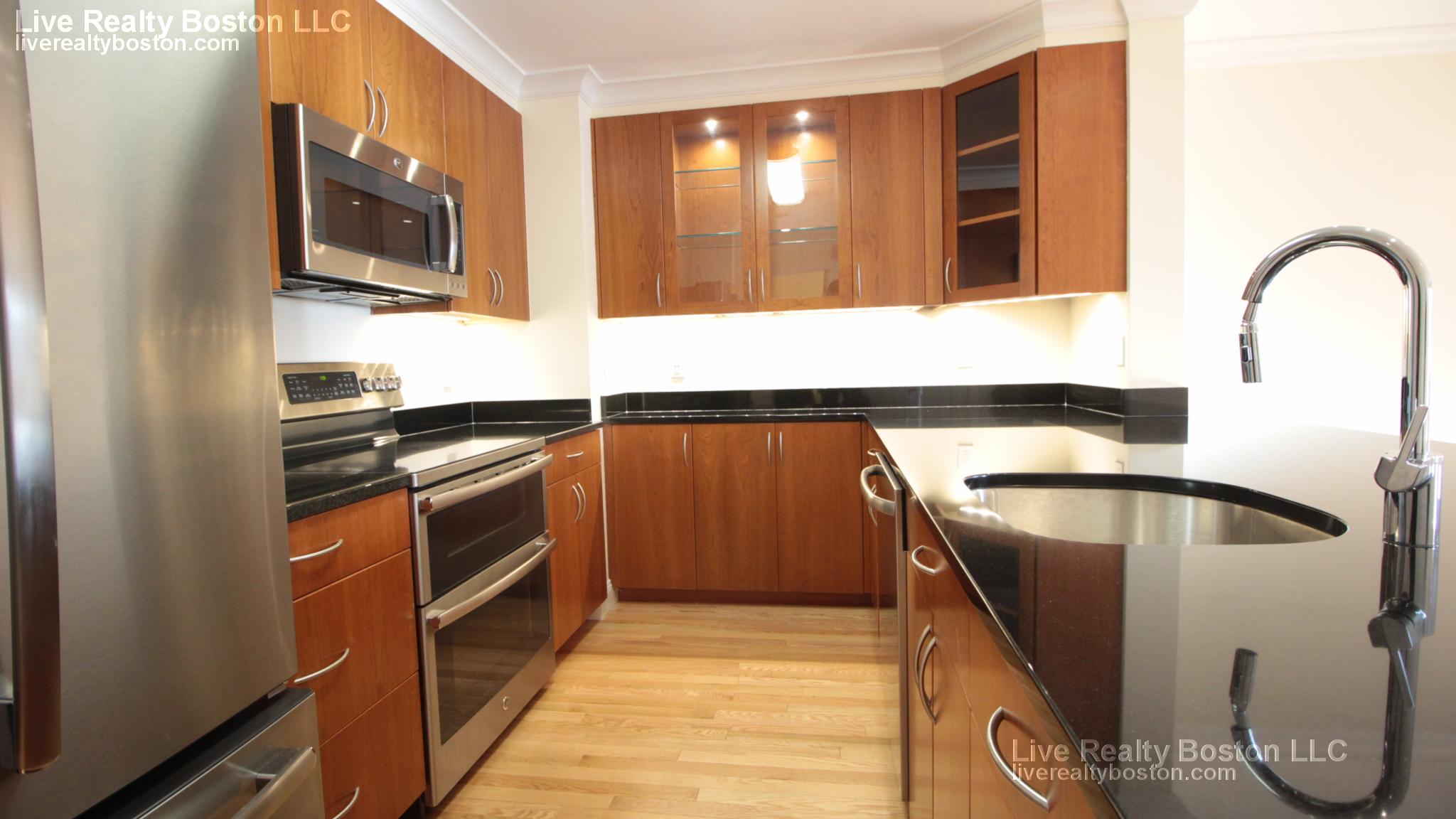 1443 Beacon St, Coolidge Corner