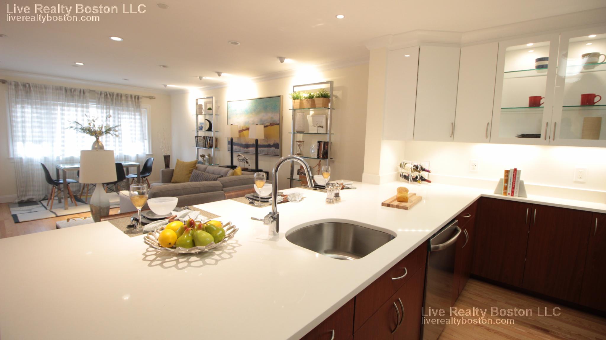 1443 Beacon St, Coolidge Corner