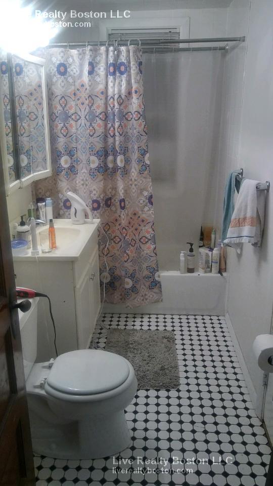 10 Cambridge Ter, Porter Square