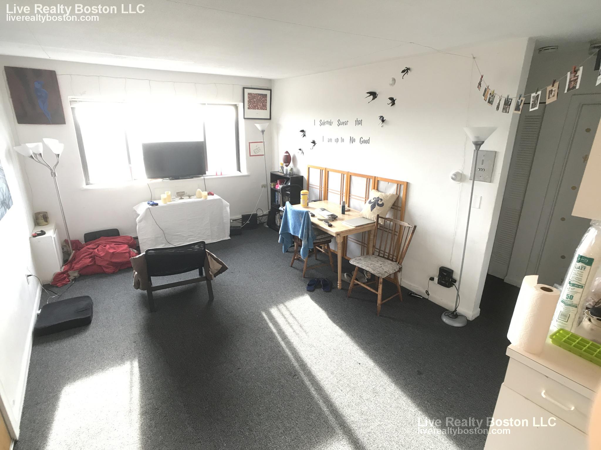 226 Parker Hill Ave, Mission Hill